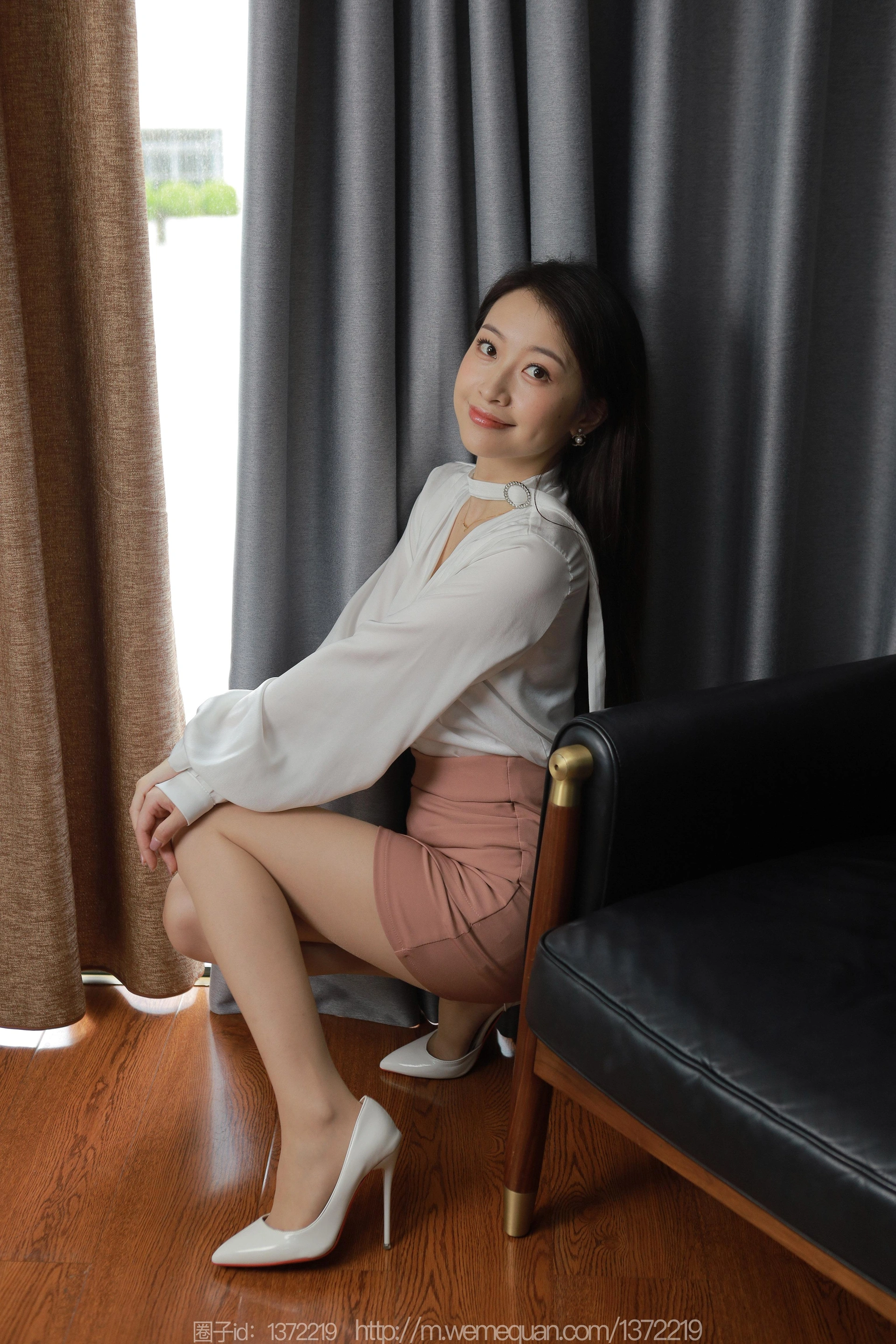 [IESS异思趣向] 2023.07.25 丝享家 1489 小婕《粉色的温柔》 2